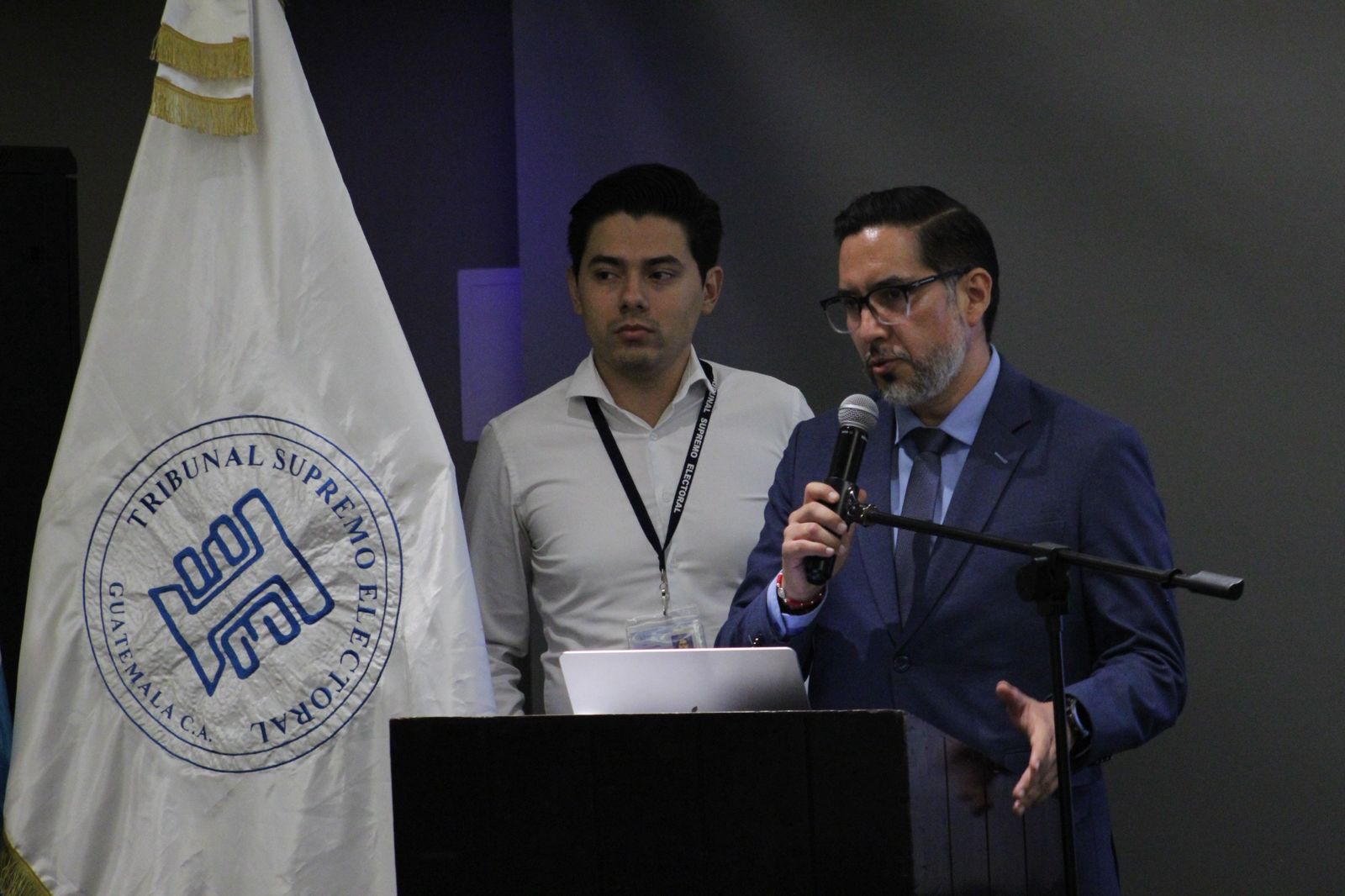 Foro de Secretarios Generales de Partidos Políticos aborda avances tecnológicos del TSE